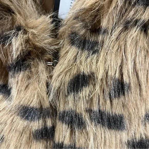 PLT Cheetah Faux Fur Midi Coat Size M NWT - Picture 6 of 6